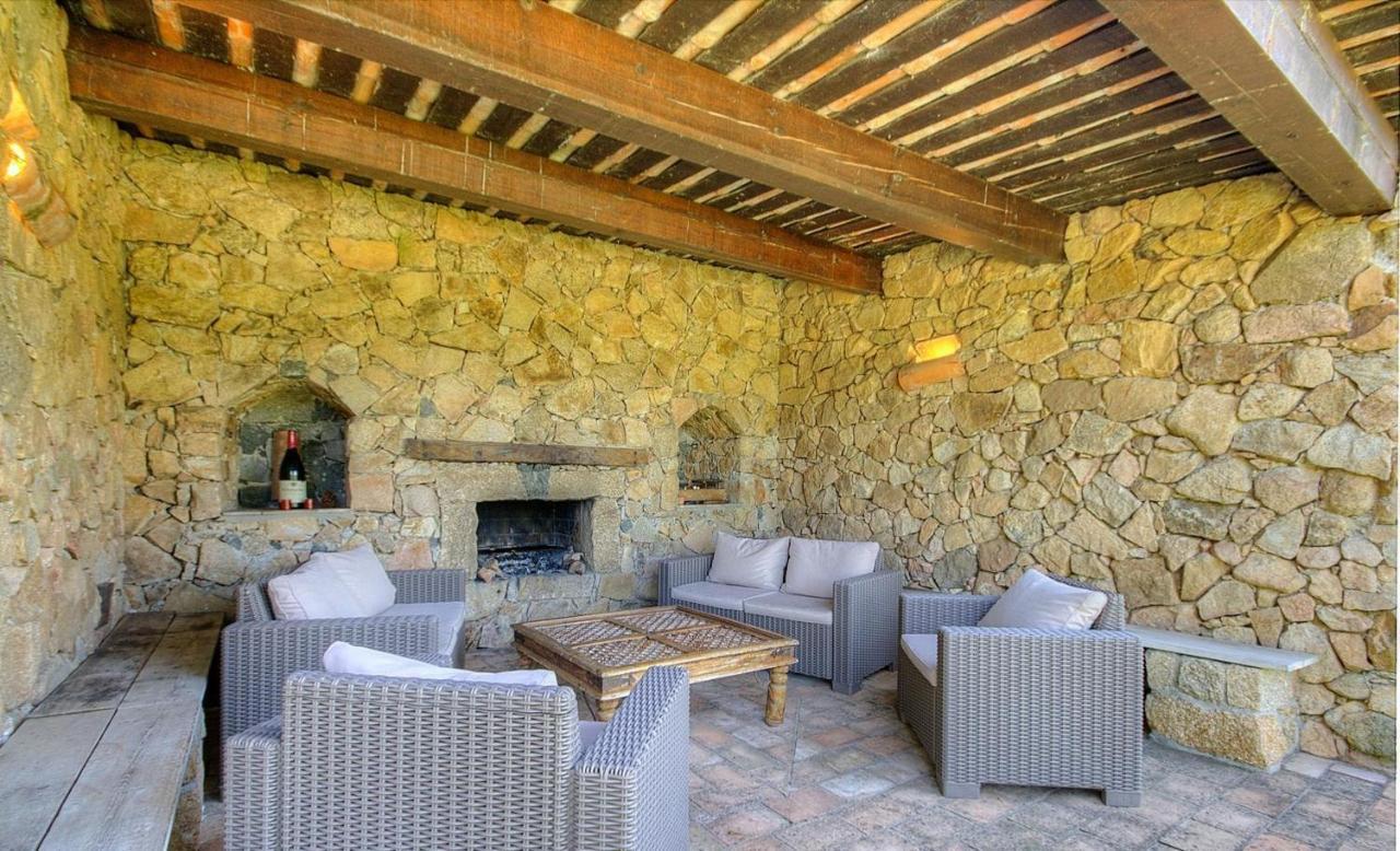 Entre Mer & Maquis, L'Ame De La Corse En Gites De Charme Avec Jacuzzi, Proche Ajaccio Peri Экстерьер фото